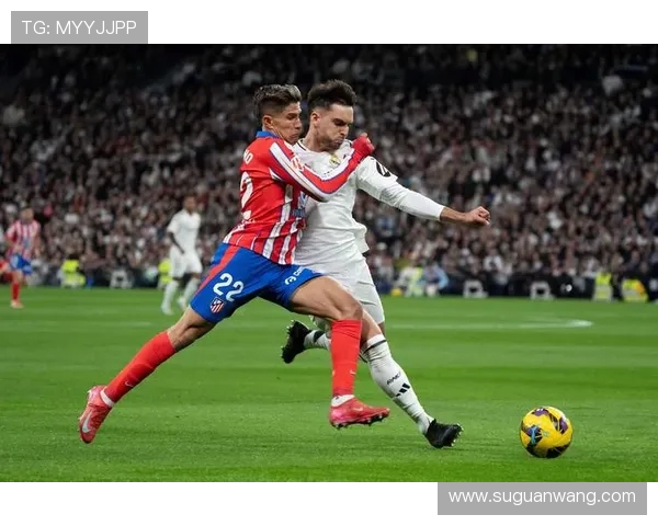 西甲联赛替补席人数规定及换人策略变化